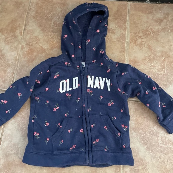 Sweatshirt - Picture 1 of 1